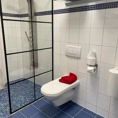 住宿加早餐酒店 Deichgraf 多努姆