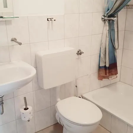 Deichgraf לינה וארוחת בוקר 4*