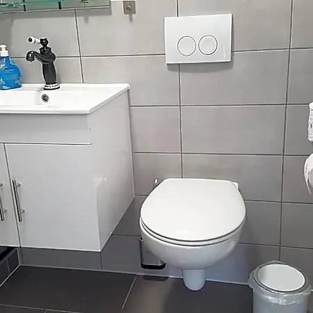 Deichgraf Bed & Breakfast 4*